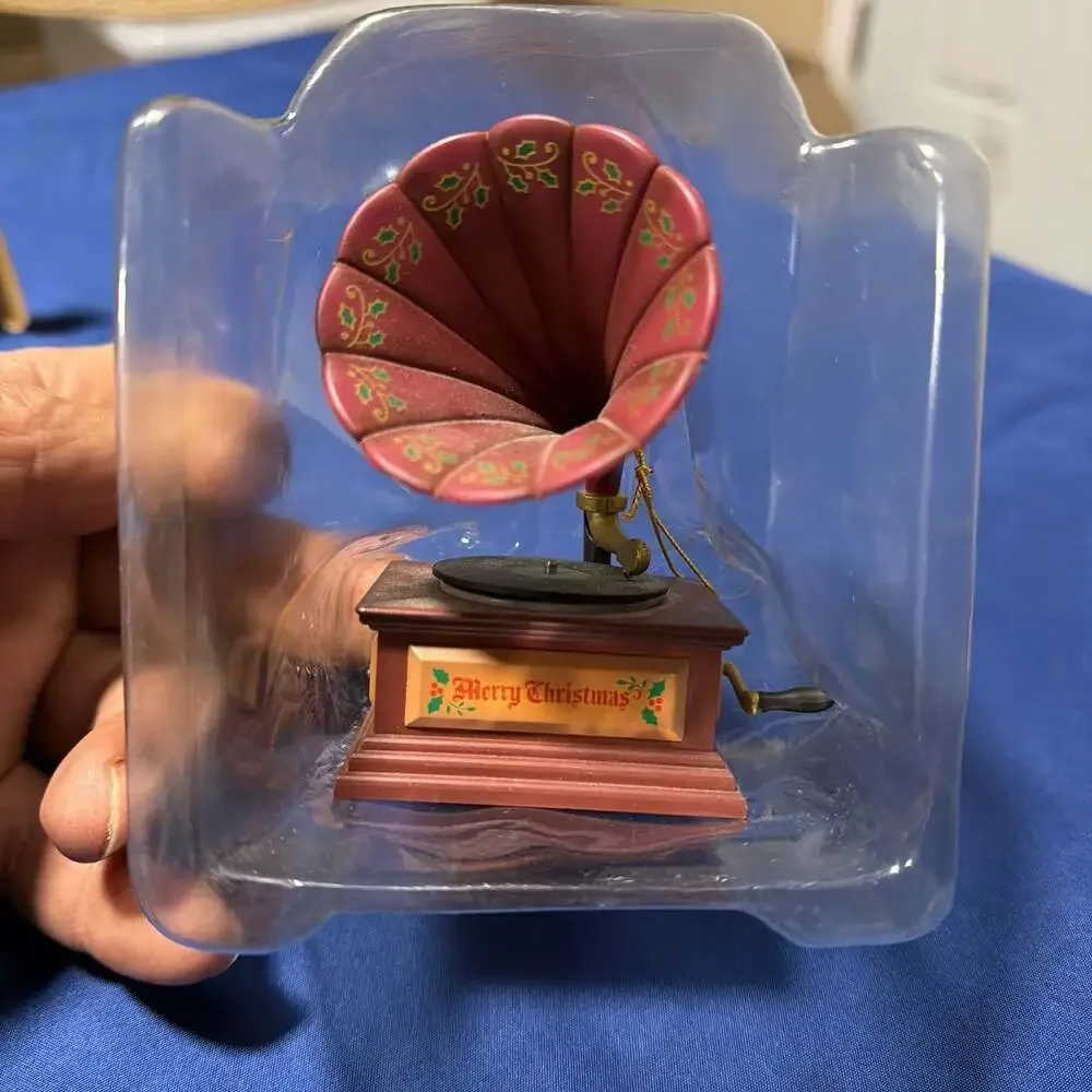 The Enesco‎ Treasury Of Cristmas Ornament GRAMOPHONE KEEPSAKE 1988